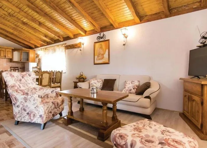 Vikendica House Luka *